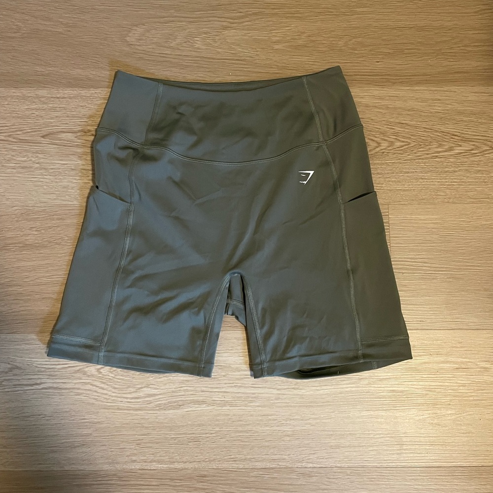 Green Gymshark biker shorts
